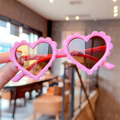 1Pc Cartoon Heart Sunglasses Children Baby Sunglasses Boys Girls UV400 Sun Glasses Shades Kids Gifts Fashion Party Eyeglasses