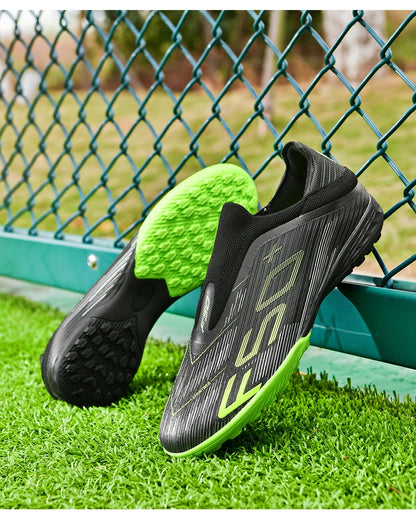 New Men's Football Boots Turf Soccer Shoes Sport Ultralight Comfortable Cleats Futsal Non-Slip FG Grass Indoor Adult Non-Slip