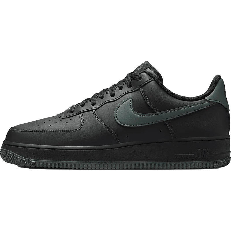 Pánske tenisky Nike Genuine Air Force 1 07 FJ4146-001