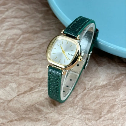 Hot Sale Women Watch Simple Small Dial Quartz Watches Luxury Ladies Gift Wristwatch Fashion Student Leather Strap Clock Relógio