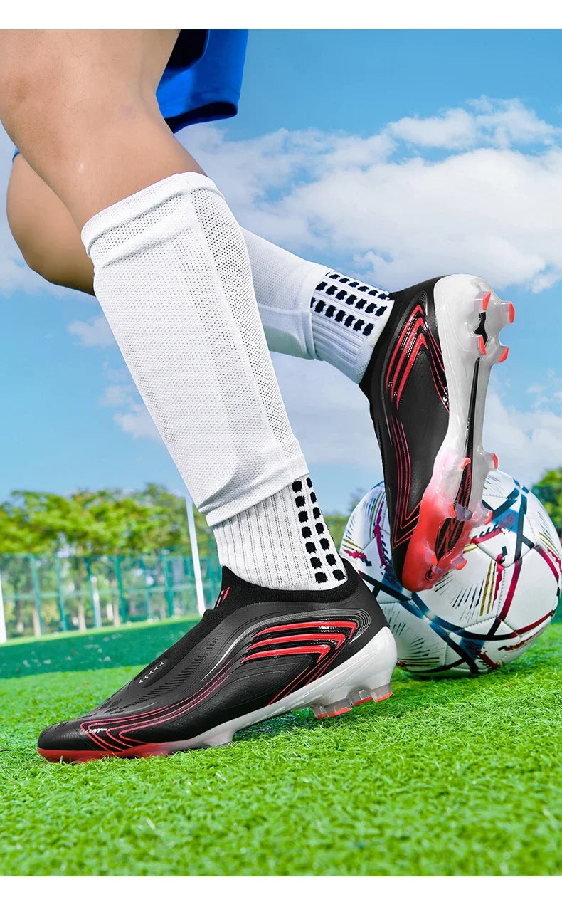 Nouvelles chaussures de football pour hommes, mi-hautes, de haute qualité, crampons pour terrain en gazon, baskets antidérapantes pour intérieur, très vendues, pour matchs en extérieur