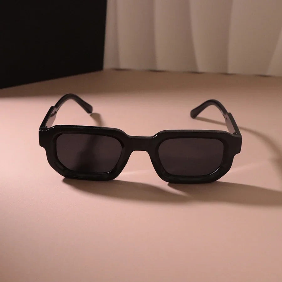 New Rectangle Sunglasses Women Men Luxurious Brand Designer Casual Sun Glasses Female Male Plastic Personality Outdoor Eyewear