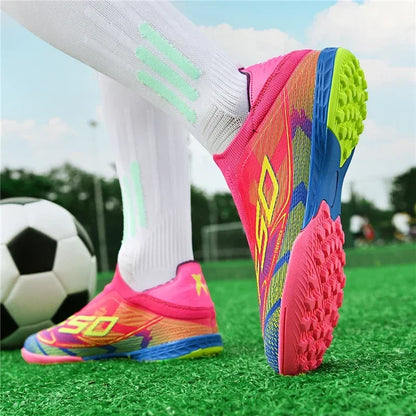 Nouvelles chaussures de football pour hommes, chaussures de match en extérieur, baskets de soccer, chaussures montantes de haute qualité, crampons antidérapants pour futsal et terrain synthétique, meilleures ventes
