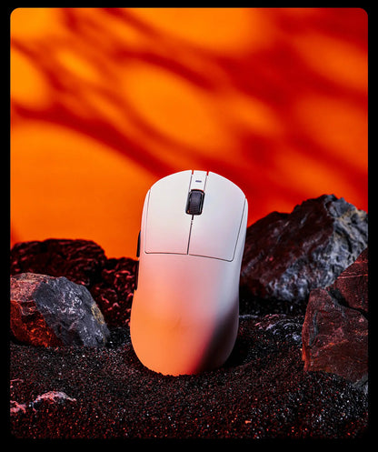 Bezdrátová herní myš ATK A9 s technologií NearLink, ergonomická, PAW3395, třírežimové Bluetooth, nízká latence, e-sportovní myš pro PC