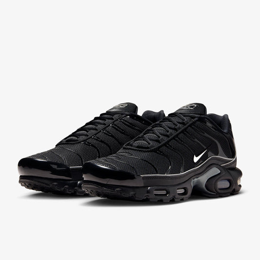 Nike Authentic Air Max Plus sportschoenen met demping voor heren HV8066-002