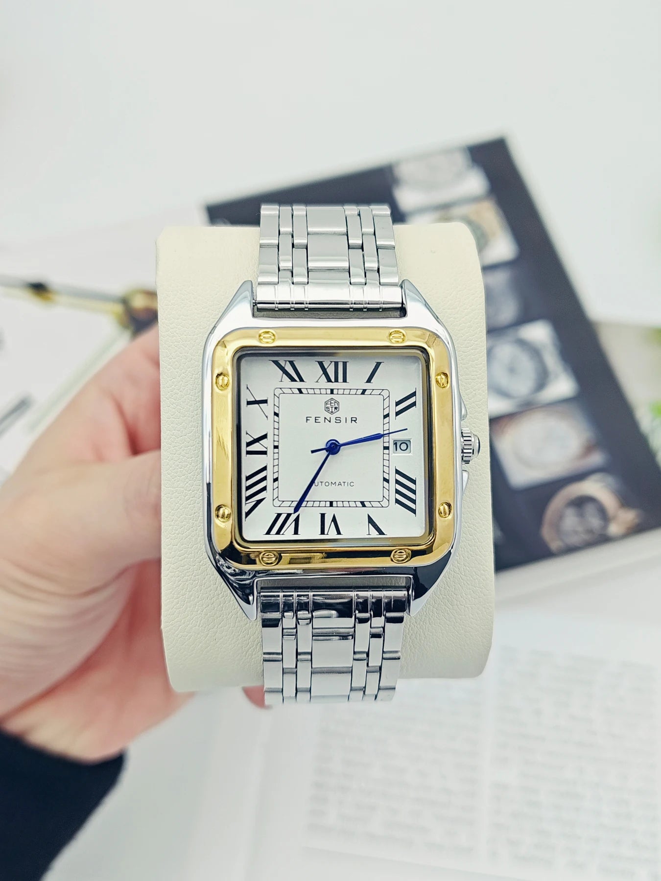 Luxury Square Watch for Men, Calendar Display, Stainless Steel Strap, High-End Luxury Small Square Men's Watch, Stylish Business Casual Versatile Trendy Men's Wristwatch, the Best Gift for Him