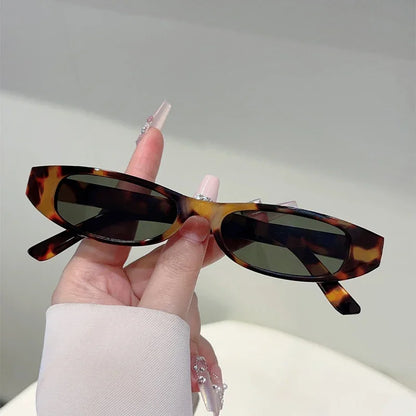 KAMMPT Narrow Oval Sunglasses Women 2025 New Fashion Outdoor Decor Shades Trendy Luxury Brand Design Vacation Casual Sun Glasses