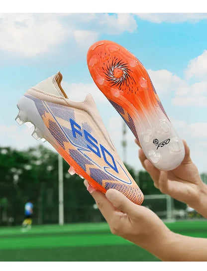 Nouvelles chaussures de football pour hommes, de haute qualité, antidérapantes, légères, très vendues, crampons d'entraînement pour terrain en herbe, mi-hautes, pour les matchs en extérieur, chaussures de sport.
