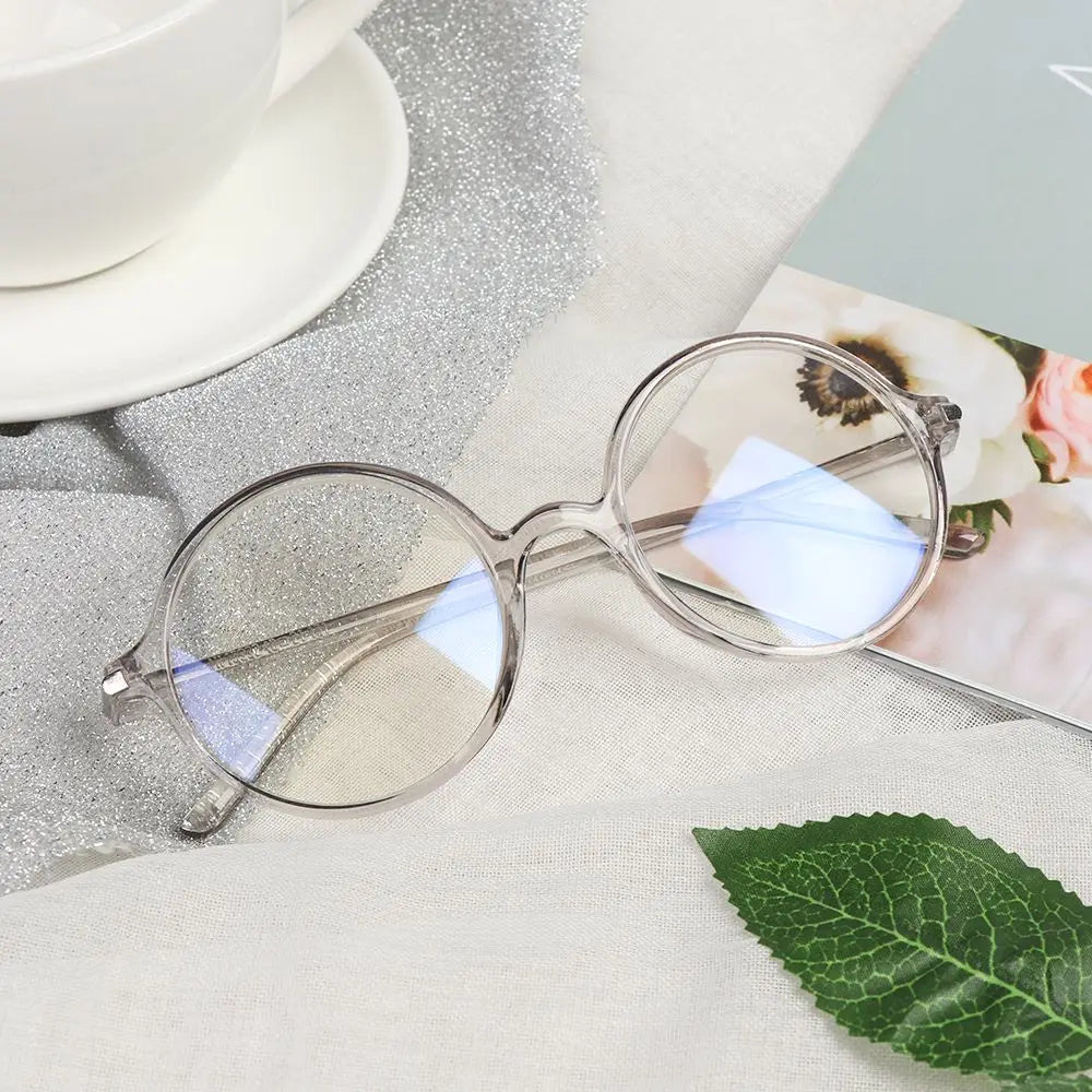 NEW Fashion Square Sunglasses Women Designer Luxury Man/Women Cat Eye Sun Glasses Classic Vintage UV400 Outdoor Oculos De Sol