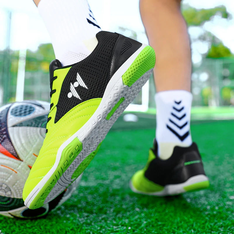 Nye fodboldstøvler til mænd i høj kvalitet til græs – højskaftede futsal-sneakers, skridsikre fodboldsko til kamp, indendørs og udendørs sport