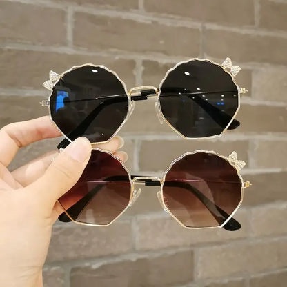 New Fashion Children's Sunglasses Boys and Girls Anti-UV Sun Glasses Baby Cute Bow Little Girl Shell Glasses Metal Frame Eyewear