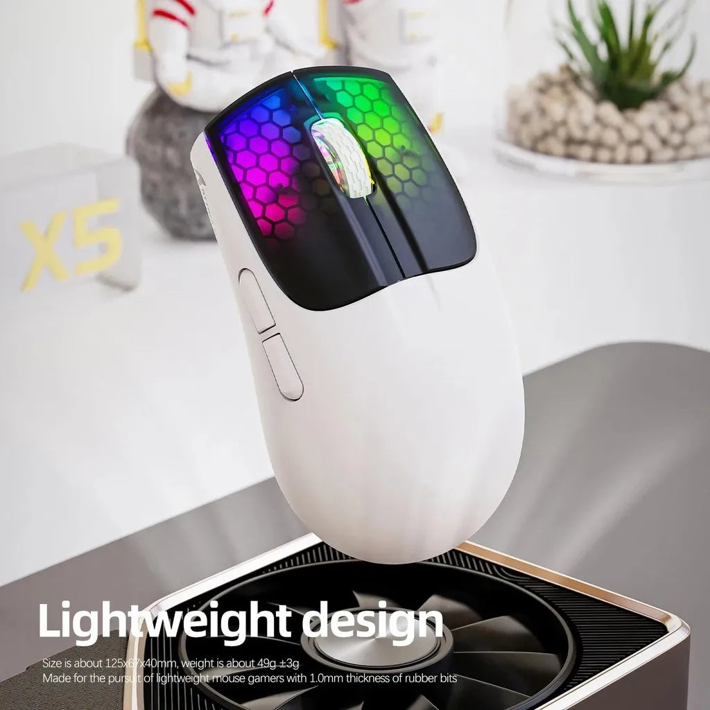 ATTACK SHARK X5 bezdrátová myš, lehká, tri-mode připojení 2.4GHz / kabel / Bluetooth, RGB makro herní myš