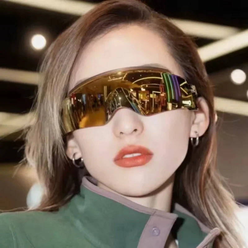 New UV400 Sports Sunglasses for Men Women Cycling Running Hiking Driving Glasses Retro Windproof Outdoor Sunglasses Anti Glare