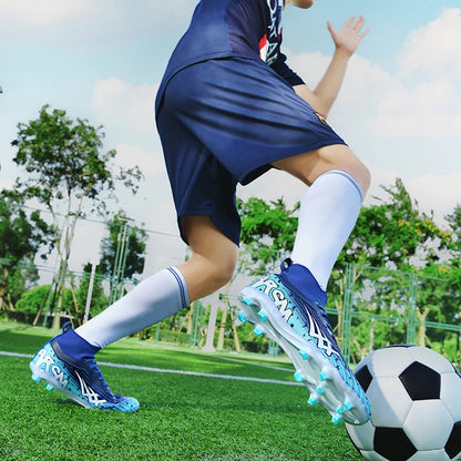 Chaussures de football pour hommes et femmes, chaussures de sport à crampons longs, idéales pour les étudiants, les matchs et l'entraînement.