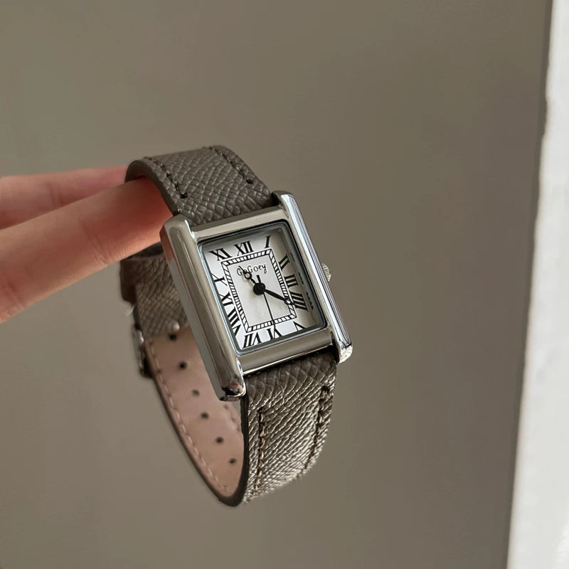 Luxury Square Small Watch Retro Womens Girls Quartz Watches Tiny Female Watch for Women Dresses Lady Fashion Gift for Girlfriend