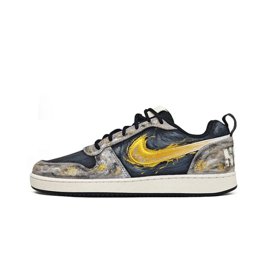 Nike Court Borough Custom »Black Gold Tarot & Apollo« – moški nizki športni copati po meri