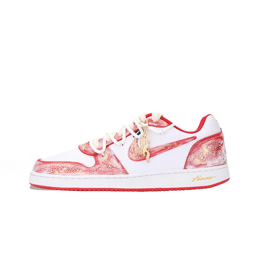 Po meri izdelani športni copati Nike EBERNON »Fiery Red Snake« z zlato folijo, ročno izdelani v vintage slogu, z obrabljenim videzom, odporni na obrabo, nizki, unisex