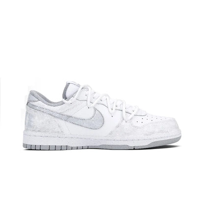 Nike Big »Wa An Ta Yun« – unikatni športni copati v retro slogu »High-Street« s kitajskim motivom v tehniki »ink wash«, nizki, unisex, za rolkanje
