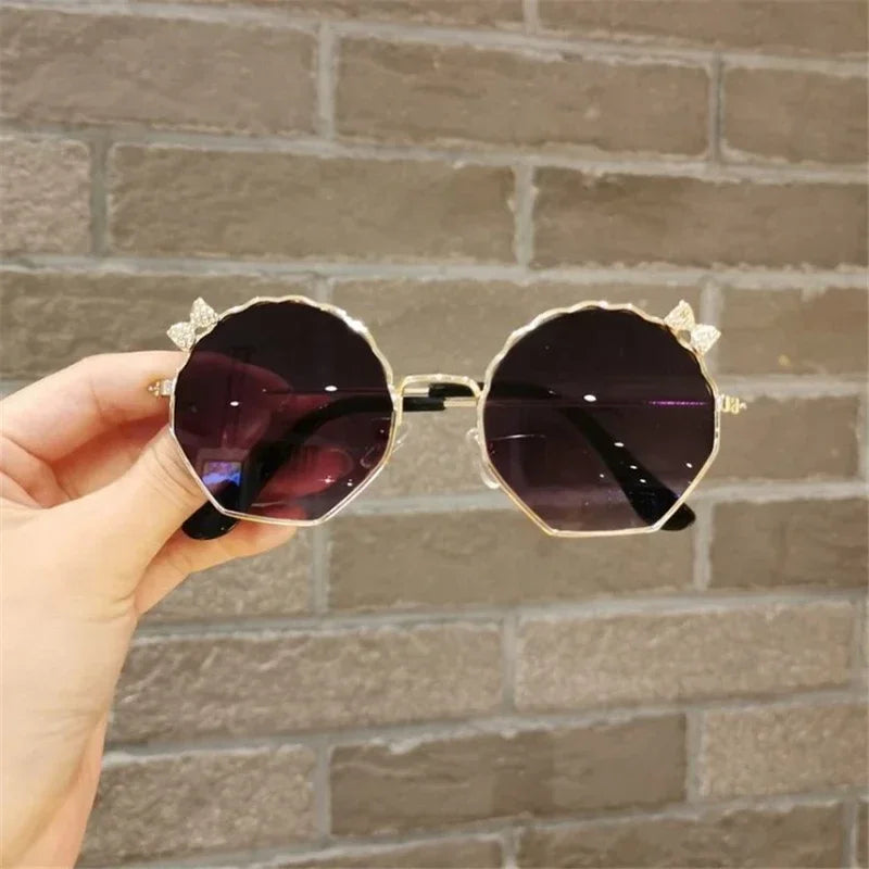 New Fashion Children's Sunglasses Boys and Girls Anti-UV Sun Glasses Baby Cute Bow Little Girl Shell Glasses Metal Frame Eyewear