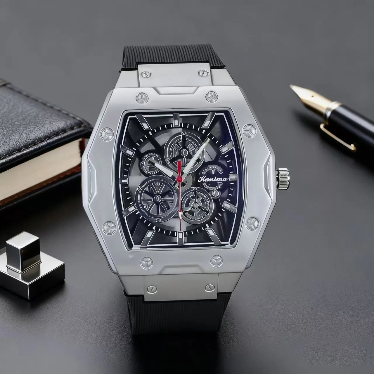 New Fashion Luxury Man Tonneau Hollow Skeleton Faux Mechanical Watch Men Militray Sports Silicone Quartz Watches Reloj Hombre