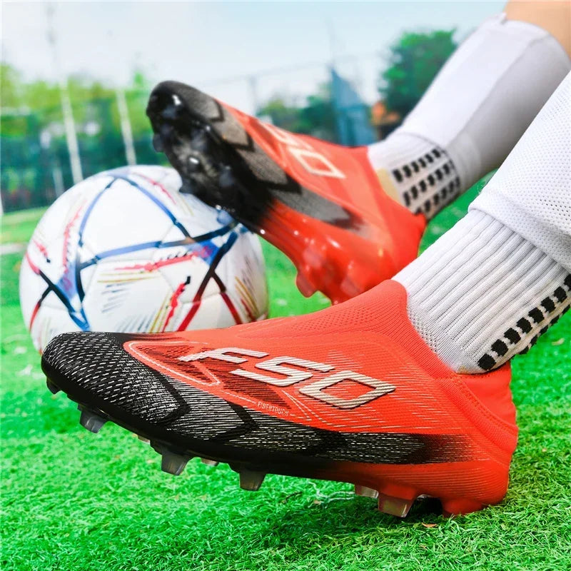Nouvelles chaussures de football pour hommes, chaussures de sport à cheville haute, respirantes, pour futsal, antidérapantes, ultra-légères, chaussures de football de haute qualité pour matchs en extérieur.