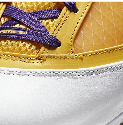 Nike Authentic Lebron 7 LBJ7 James herrbasketskor för spel på plan CW2300-500