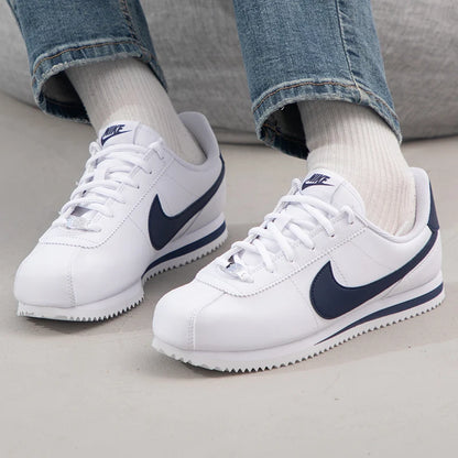 Nike ženski čevlji Cortez Basic Sl Bg športni čevlji vsakodnevni čevlji zračni klasični beli čevlji superge 904764-106