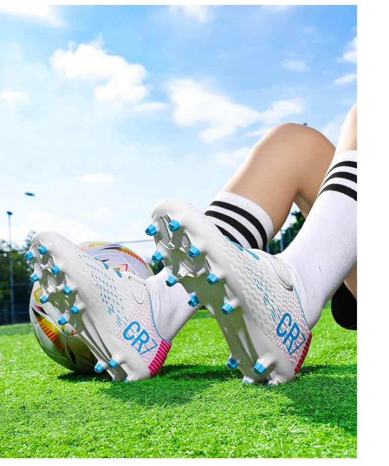 Nouvelles chaussures de football pour enfants, chaussures de sport d'extérieur, chaussures de football pour garçons et filles, chaussures de football à boucles, chaussures de futsal, pointures 28-39